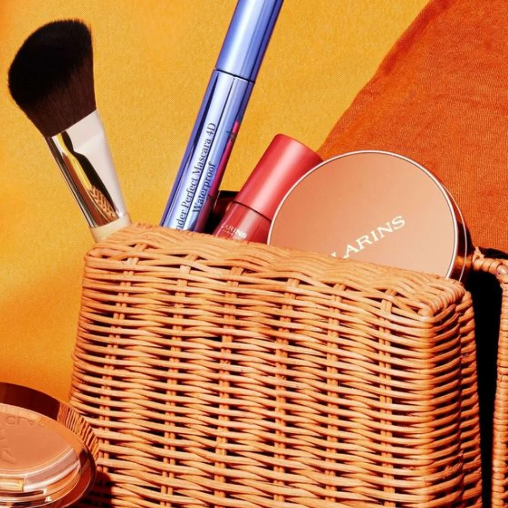 Clarins Blush Brush for Face