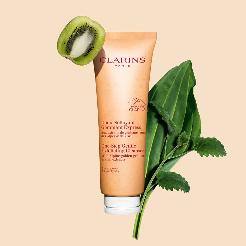 Clarins One-Step Gentle Exfolianting Cleanser
