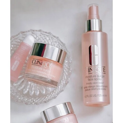 Clinique Moisture Surge Face Spray Thirsty Skin Relief