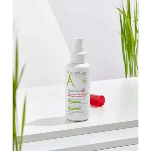 A Derma Cutalgan Ultra-Calming Refreshing Spray