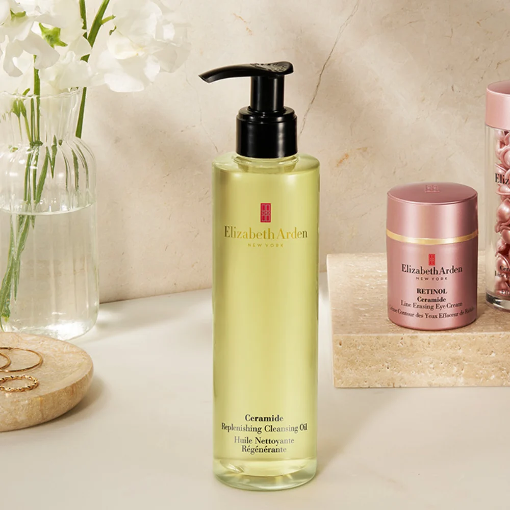 Elizabeth Arden Ceramide Replenishing Cleansing Oil