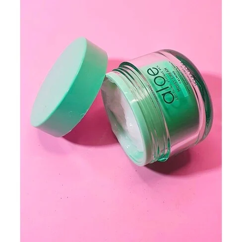 Holika Holika Aloe Soothing Essence 80% Moist Cream