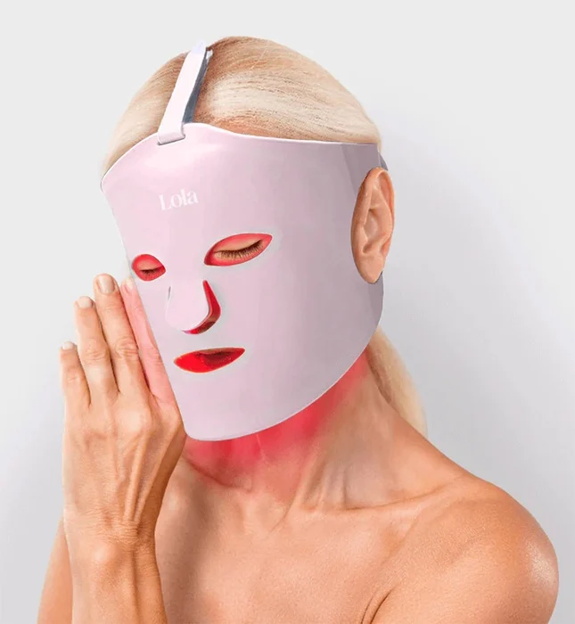 Lola GLOW MASK