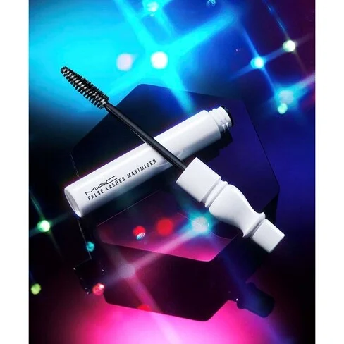 M·A·C False Lashes Maximizer