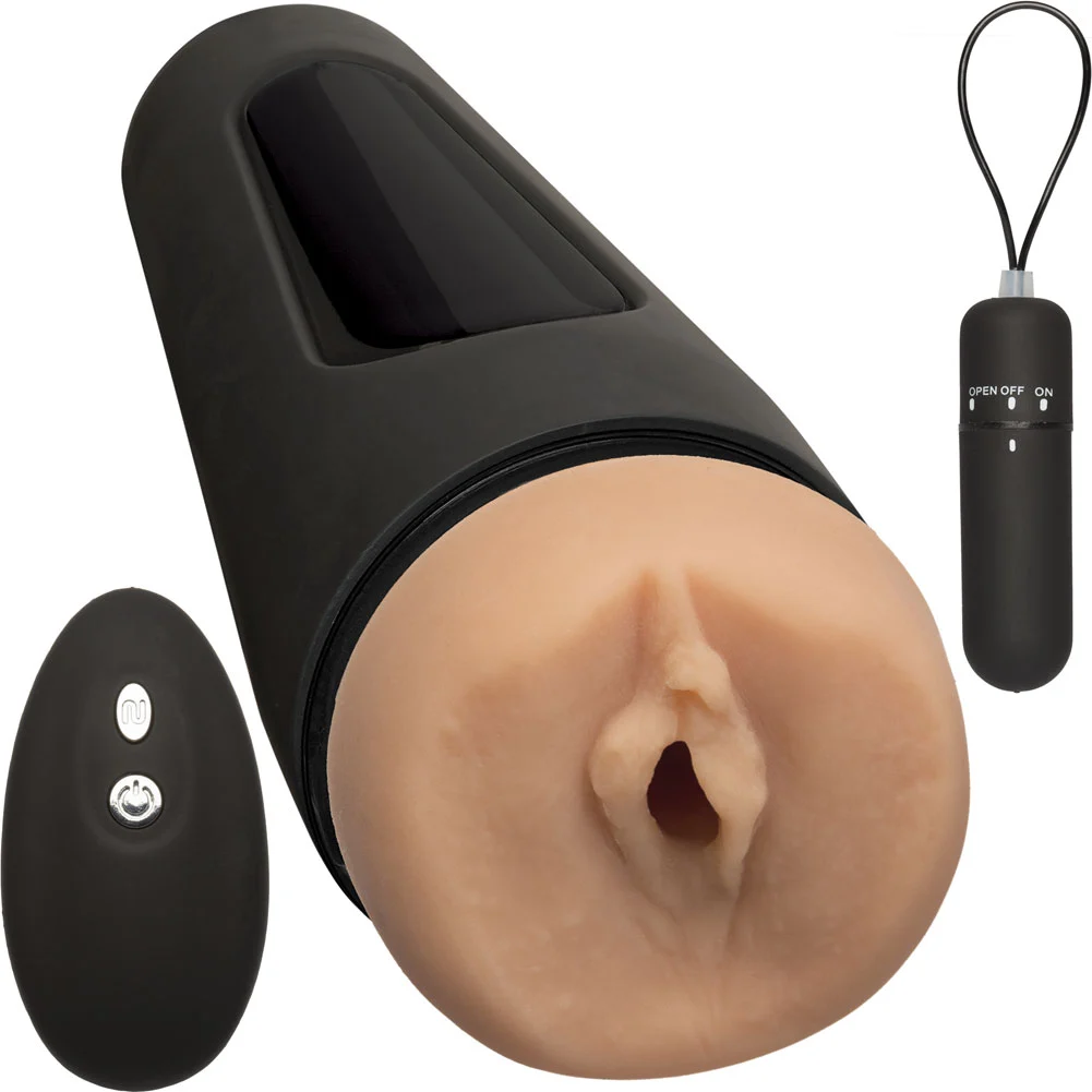 Main Squeeze The Original Ultraskyn Stroker, Vibrating with Remote, Vanilla