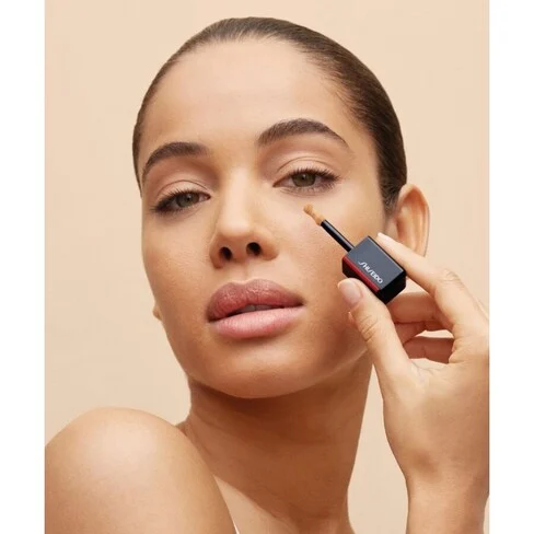 Shiseido Synchro Skin Self Refreshing Dual Tip Concealer