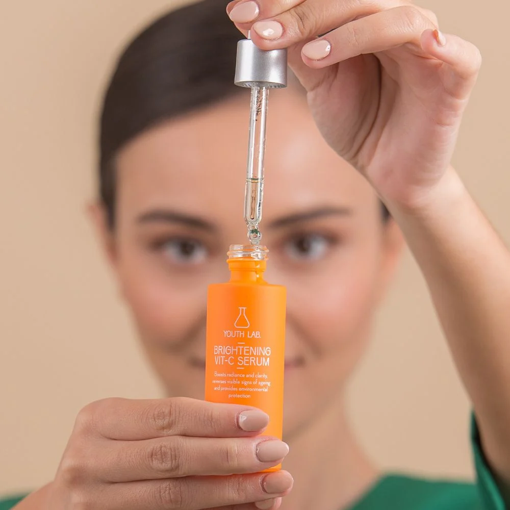 Youth Lab Brightening Vit-c Serum